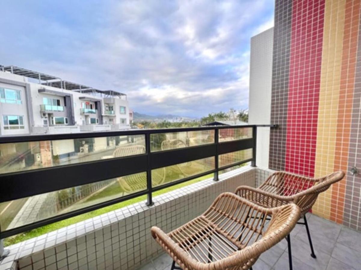 Taitung Rainbow Pet Friendly Maison Resort Exterior foto